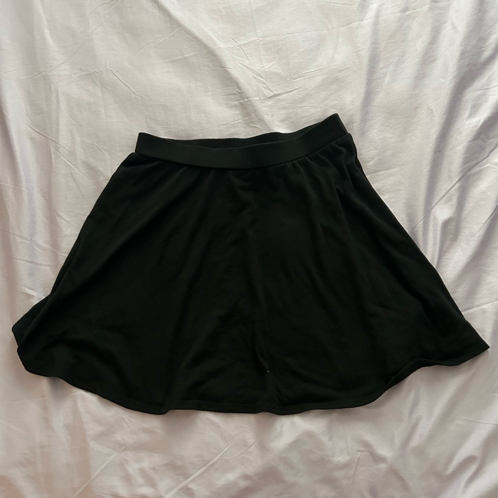 Black skirt